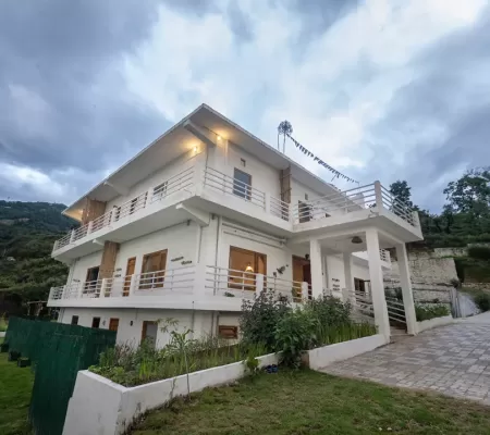 Premium homestay and luxury retreat